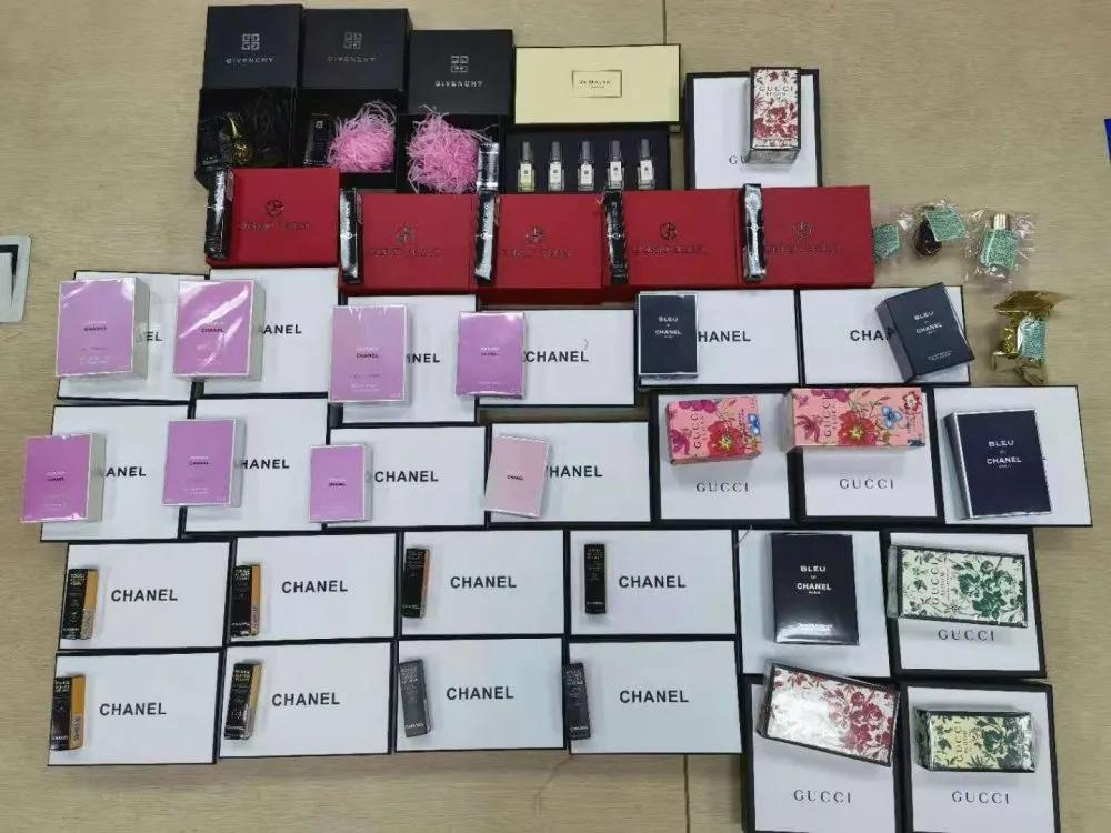 chanel鍋囪揣,鍗朿hanel鍋囪揣琚姄