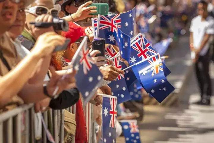 亚马逊欧洲站大概需要哪些费用,亚马逊北美站之后注册欧洲站步骤