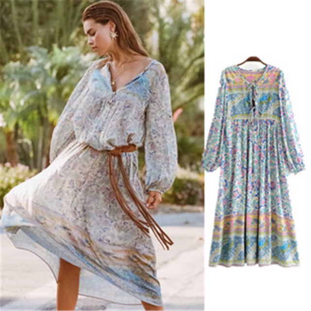 休闲风假日裙子波西米亚,穿波西米亚裙子适合什么景色拍照