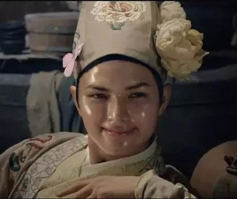 老是抱怨脱妆你选对定妆产品了吗,好用的大牌定妆产品