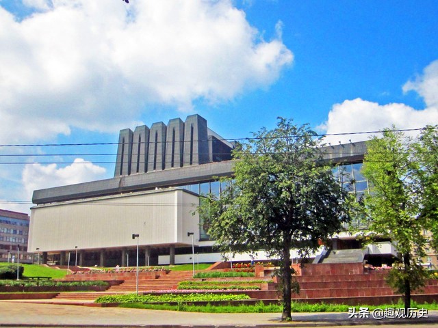 最无奈的前苏联加盟国,建国至今人口锐减,国民自杀率居世界第一