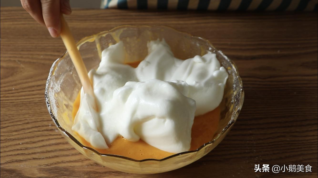 蛋糕用电饭锅蒸又简单又好吃,没有烤箱可以做的蛋糕视频