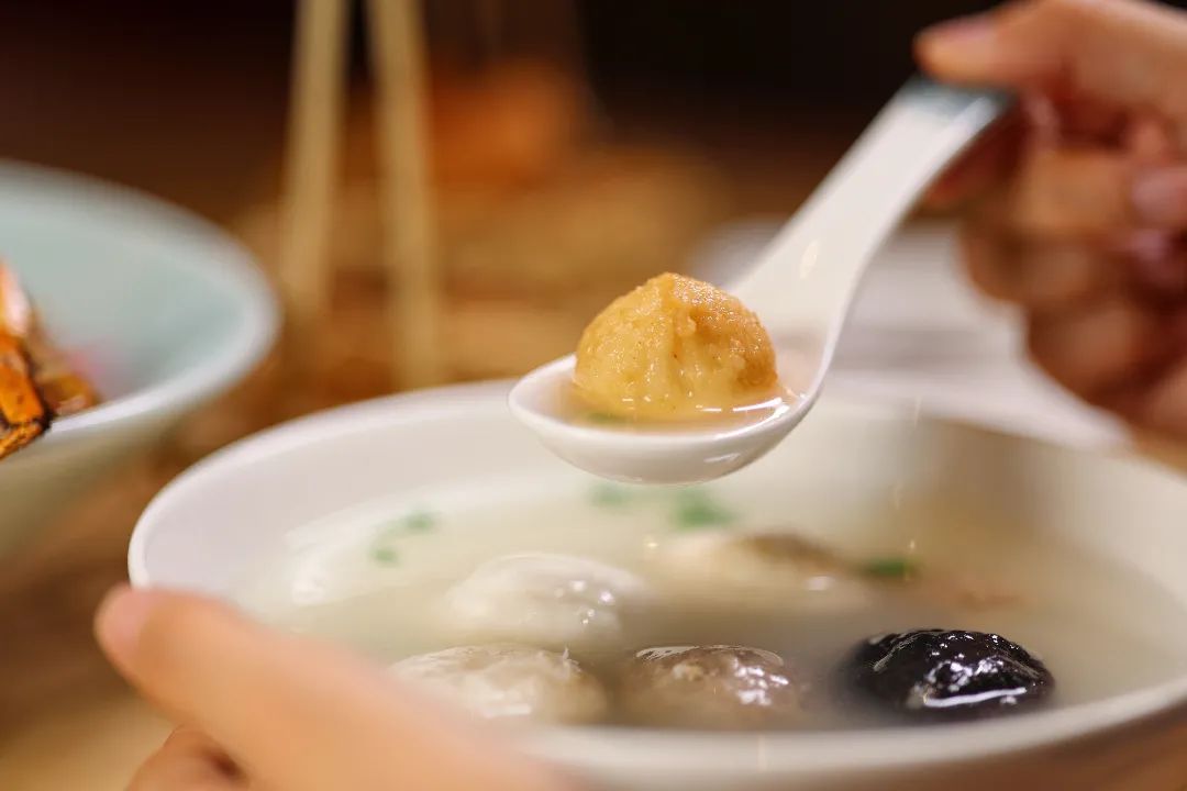 从路边摊到门店,从路边摊到餐厅