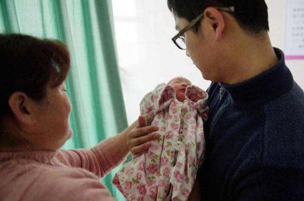 给女儿起名子怡,儿子名字叫子怡