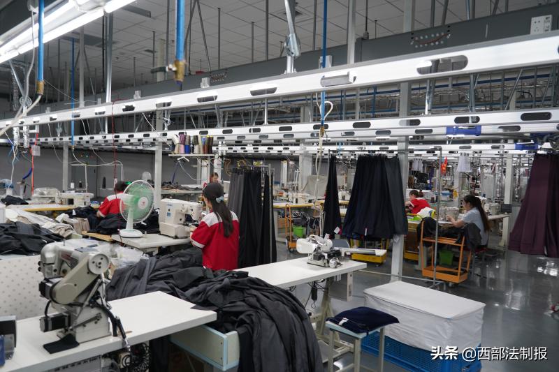 定制衣服的魅力是什么,定制服装的前景如何