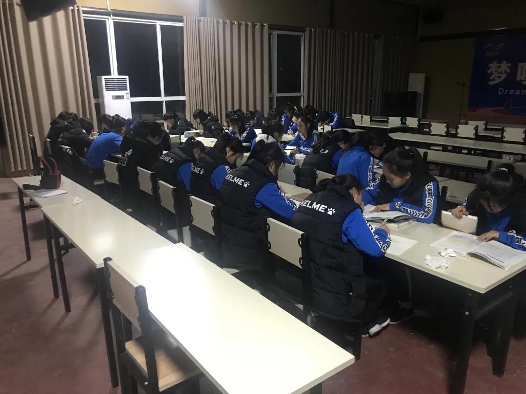 靖远女足,甘肃省靖远二中女足