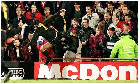 老照片踢球,老照片踢足球图片