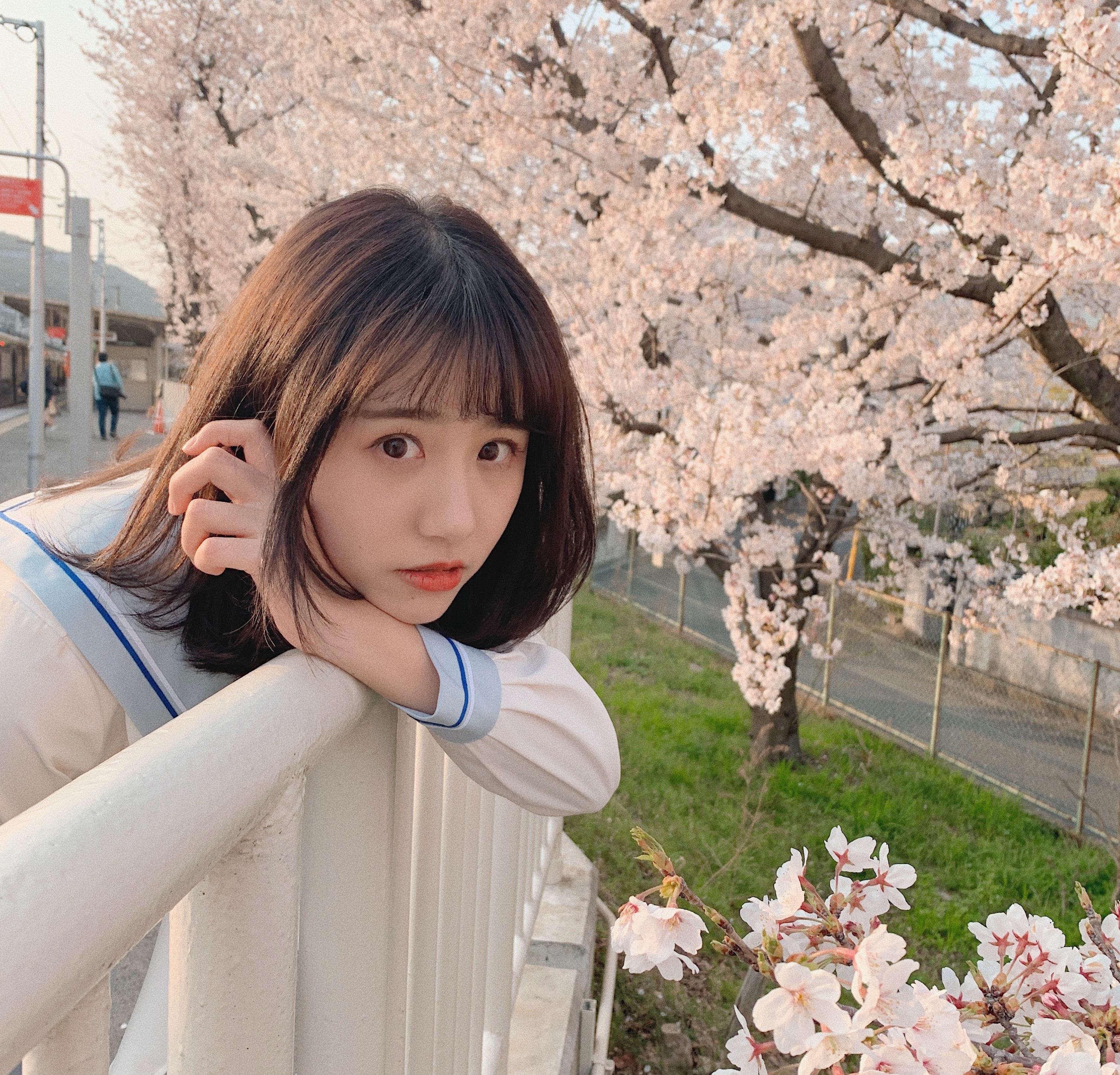 对喜欢的女生总是小心翼翼怎么办,对喜欢的女孩会胡思乱想患得患失