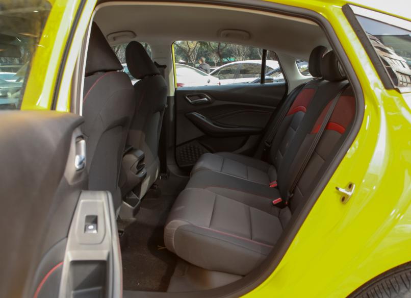 10万元买车预算颜值党就看这4款,买车没头绪15万元家轿首选这几款