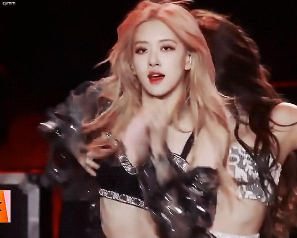 金发西装朴彩英,朴彩英金发白衣图