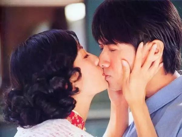 土味青春琼瑶剧里，有我们对爱情最初的向往