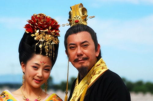 历史上杨玉环是唐玄宗的儿媳妇,唐玄宗为什么把杨玉环立为贵妃