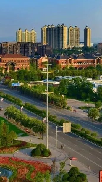 凤凰国际高端住宅区,2025年凤凰新城