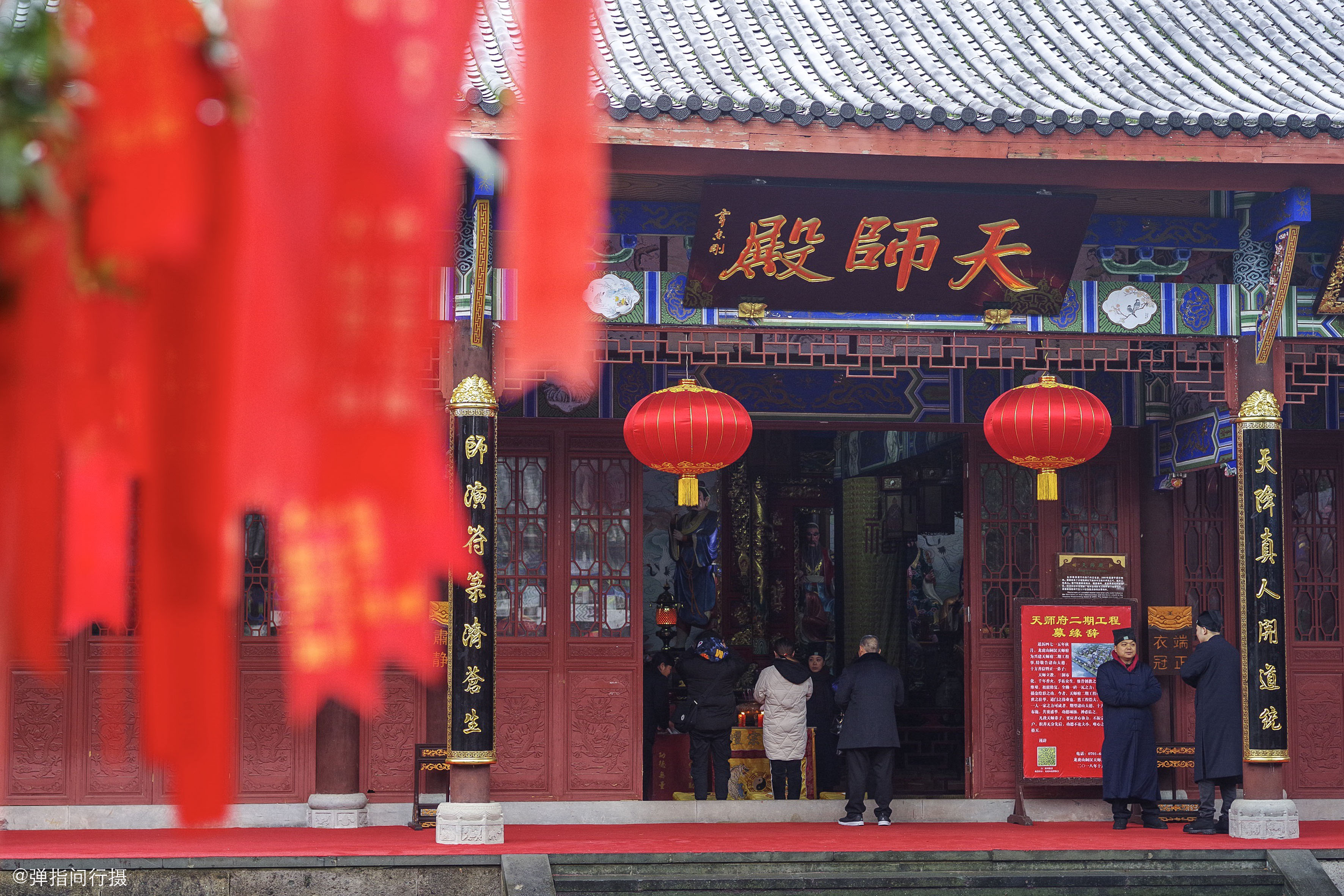 中国道教发源地江西鹰潭，藏有一座千年道观，被誉为“神仙居所”