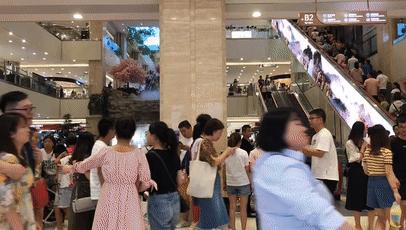 掏空女孩钱包,掏空女孩的钱包