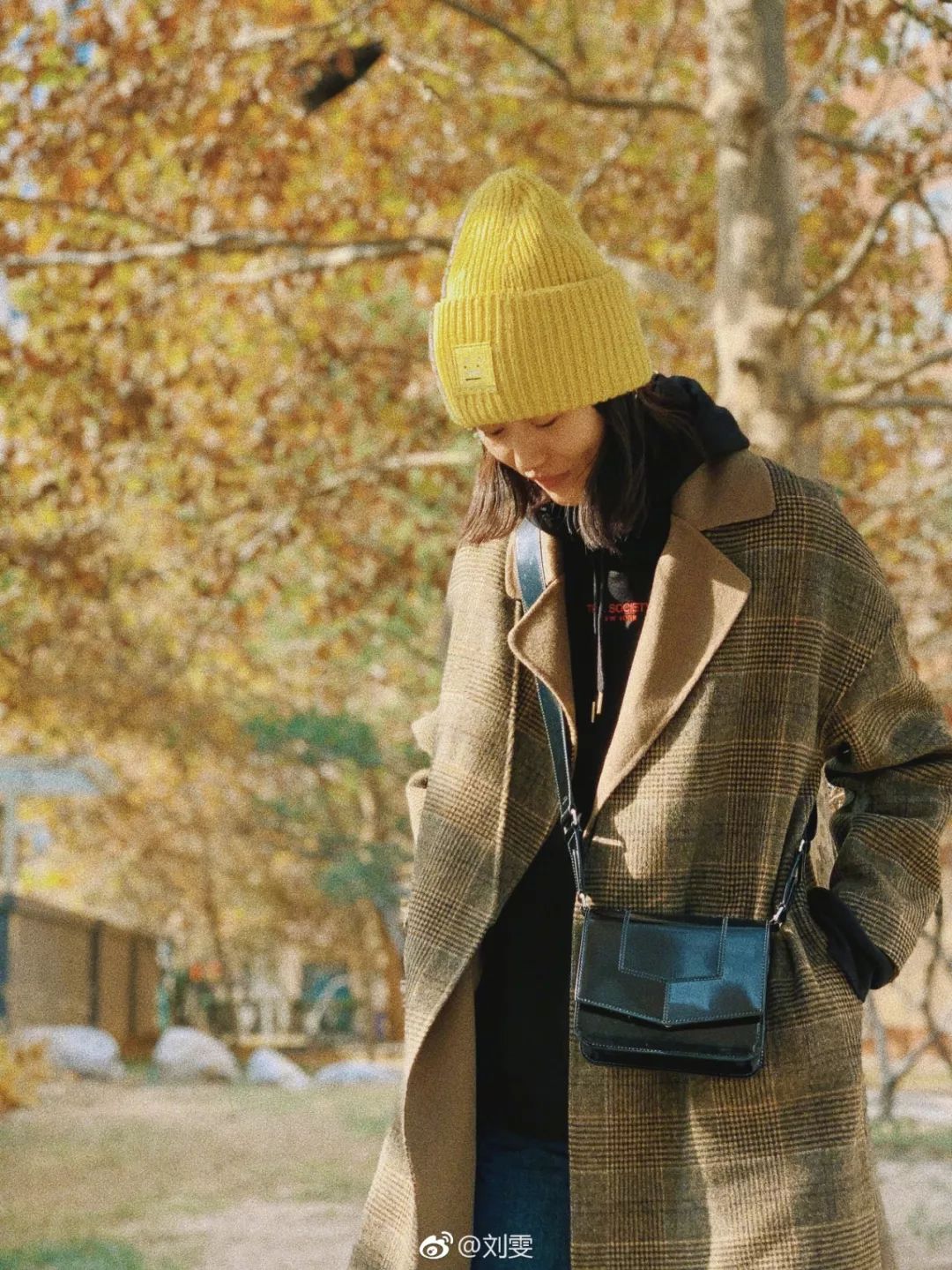 穿衣自由的榜样,穿衣灵感治愈系复古风格