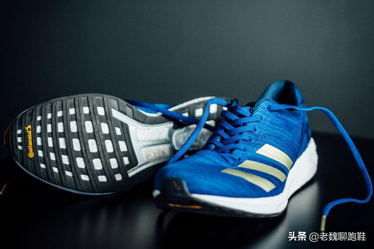 阿迪耐克有什么跑鞋值得买,耐克阿迪跑步鞋多少钱