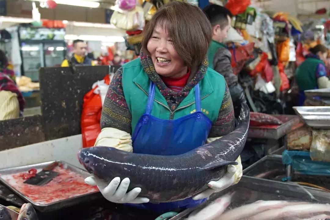 年味|带上小拖车跟我走!这里买年货实惠好吃