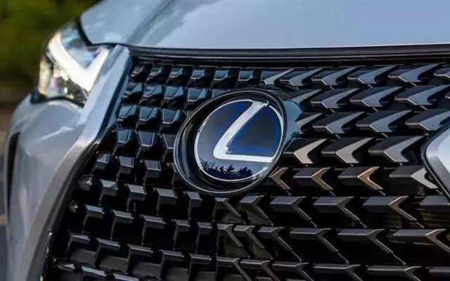 bba雷克萨斯车多少钱,bba雷克萨斯后期费用哪个便宜