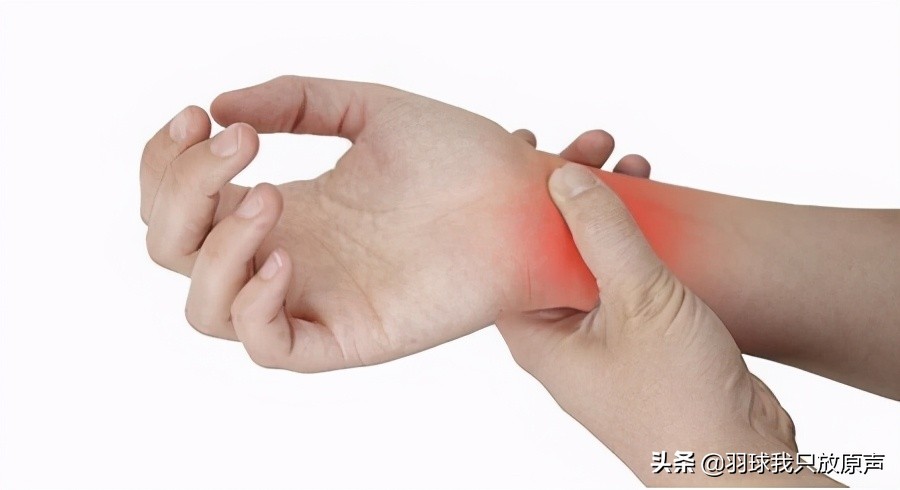 打羽毛球小臂肌肉拉伤怎么回事,羽毛球打完球手臂疼