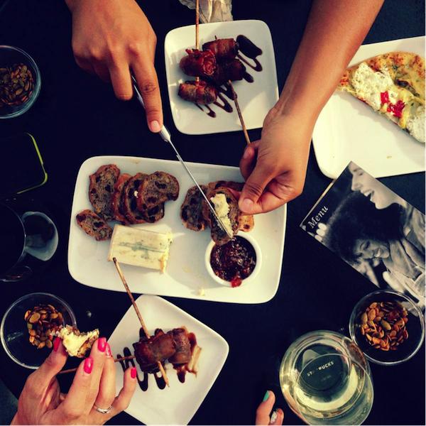 去USA星巴克喝葡萄酒啦，带你揭秘星巴克酒单？