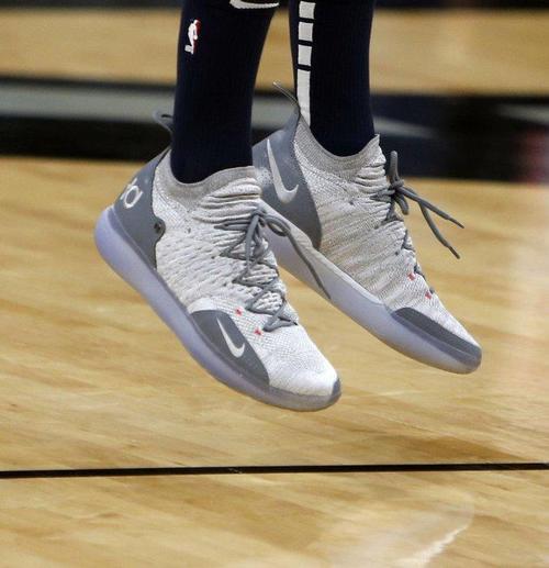 怎样成为一名球鞋设计师,球鞋设计师用什么软件