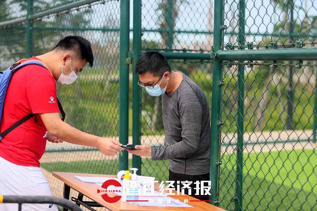 晋江市足球训练中心,晋江足球训练中心免费