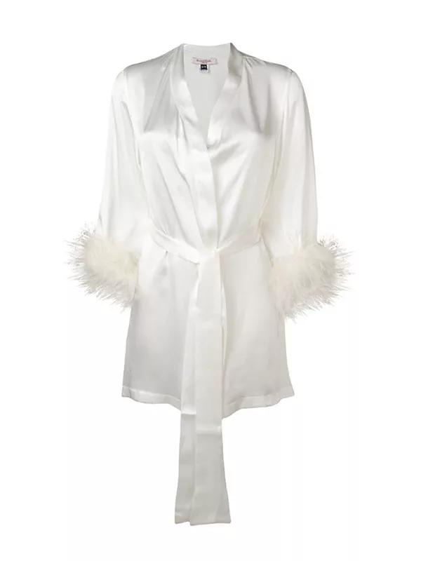 即使不出门也要穿出睡衣的别致,穿睡衣成了一种时尚