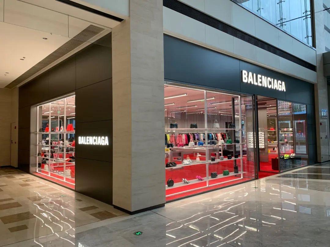 等了200+天,恒隆这7家高奢大牌终于开了!昆明首店,开启霸屏