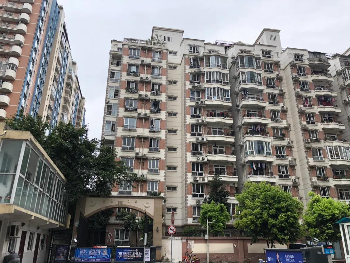 棕北棕南，这个曾比玉林桐梓林还牛的富人区，已经“过气”