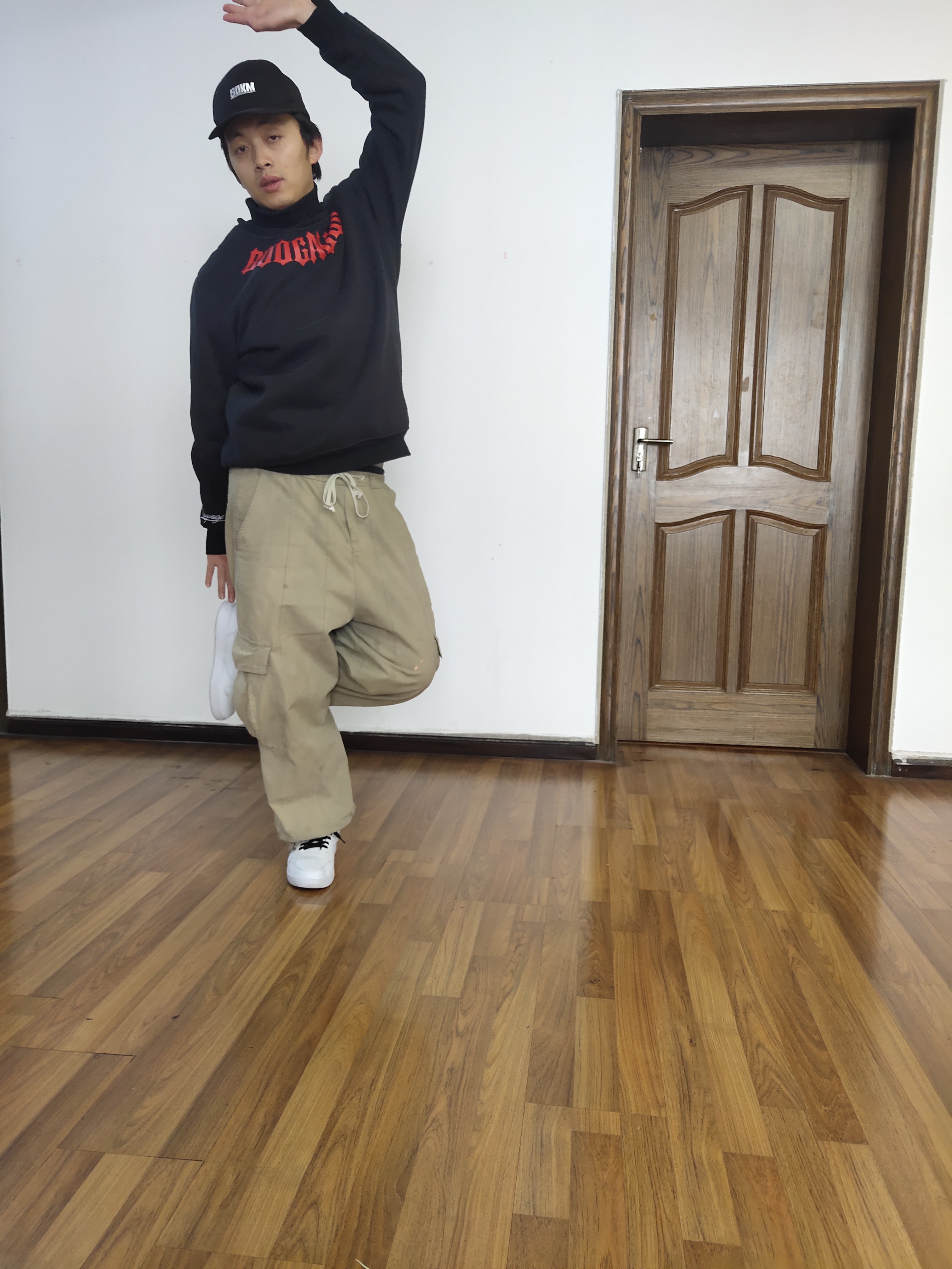 最炫民族风舞蹈教程走十字步,最炫民族风幼儿园舞蹈完整版