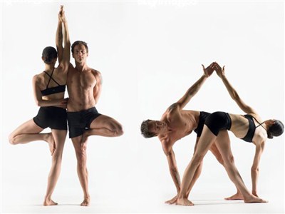 情侣瑜伽动作增进感情,情侣练瑜伽的感受