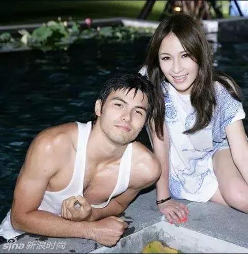 萧亚轩巅峰时期退圈,萧亚轩衰老