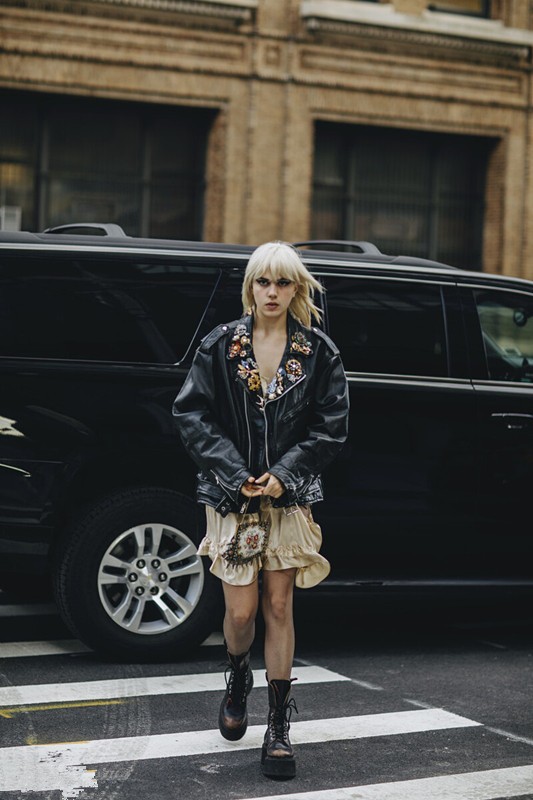 换季穿搭的小技巧,换季勿乱穿三种搭配当帅男