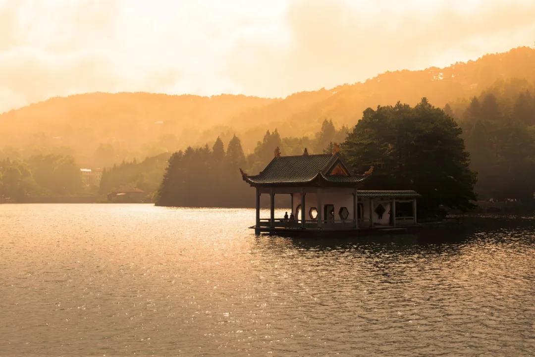 关于长安地名诗句,古代长安城古风诗句有哪些