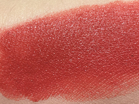 肖战为您代言的雅诗兰黛#333试色!一小时带货4000万