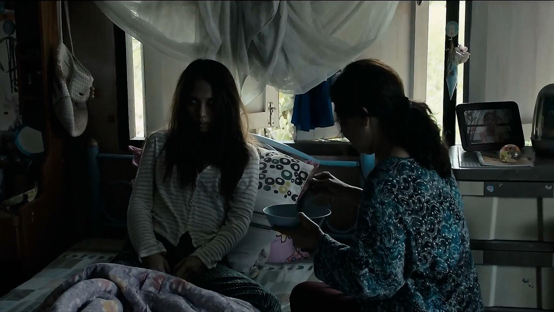 灵媒电影完全版,灵媒电影解说完整版