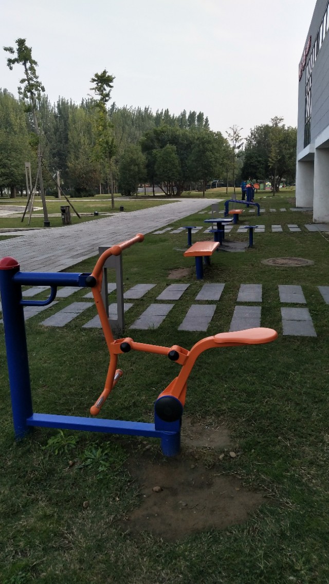 南阳李宁体育园的健身房,李宁体育园南阳