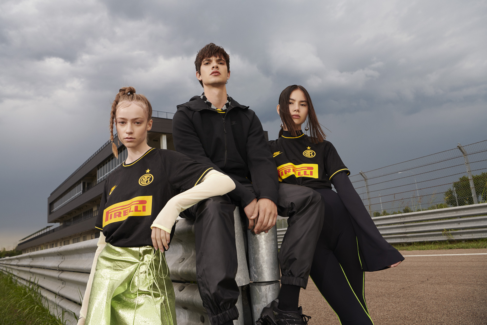 国际米兰耐克联名,国际米兰201819赛季第二客场球衣