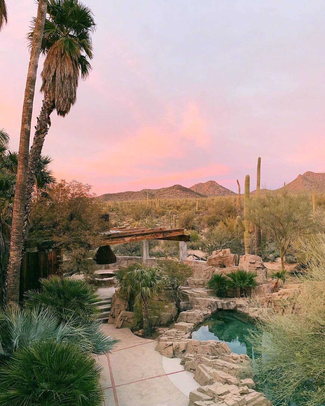 日落傍晚海边风景背景图 (高清沙漠黄昏图)