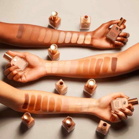 雅诗兰黛粉底液1w1和2c0哪个白,雅诗兰黛沁水粉底液1c0适合黄皮吗