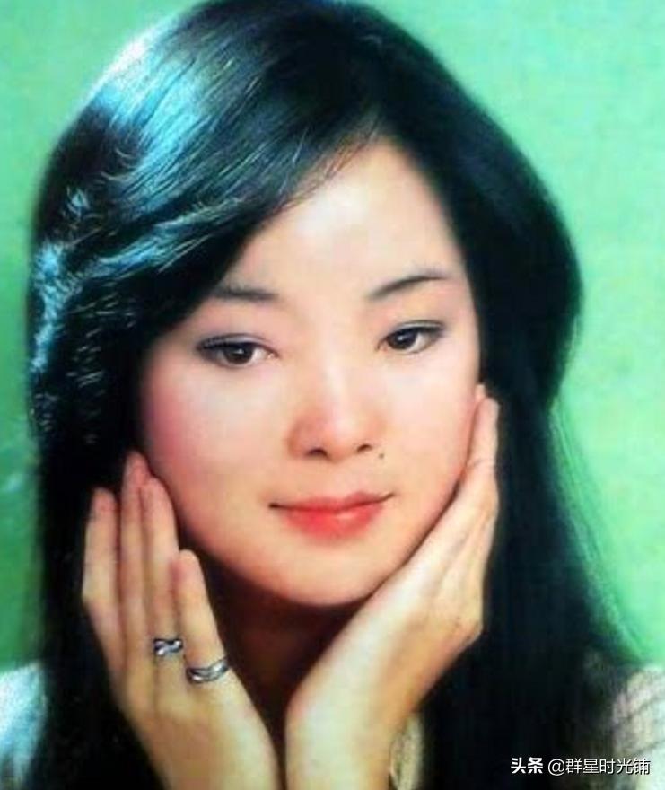 悲情歌后邓丽君的恋爱史,邓丽君去世后她的男友生活怎样