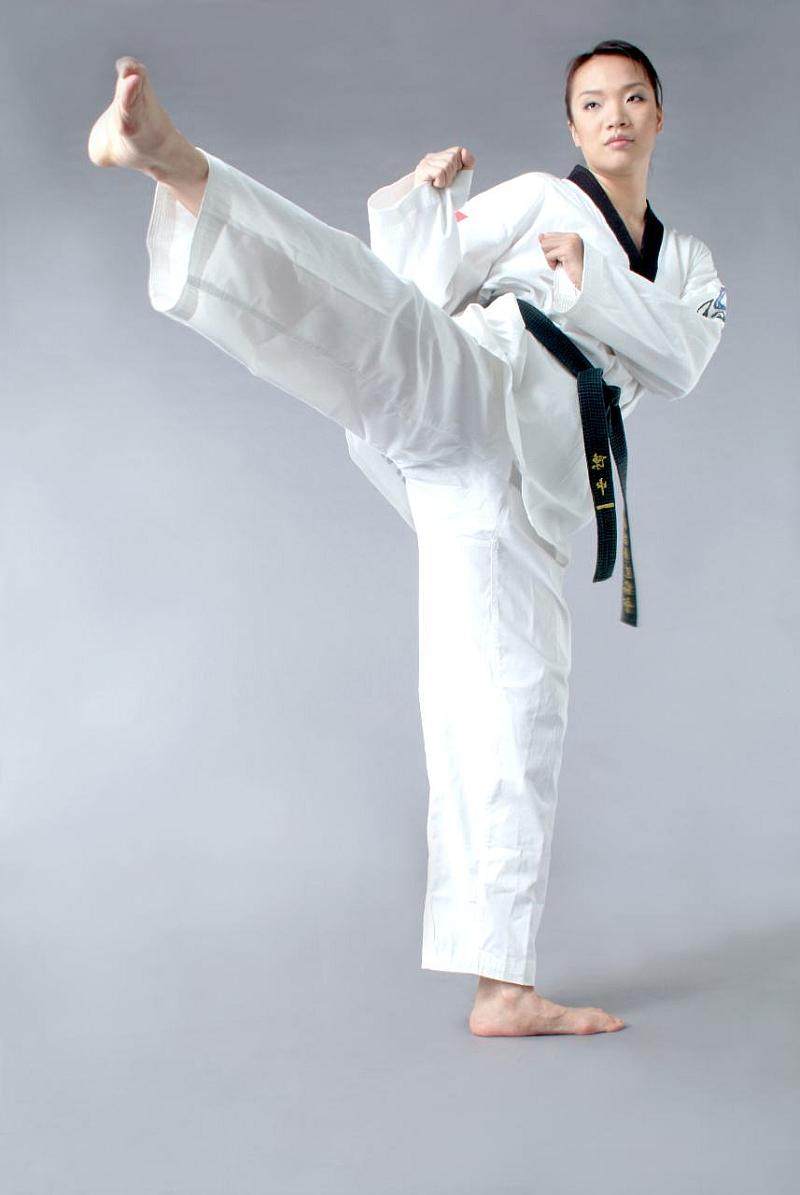 跆拳道世界冠军陈中,跆拳道冠军陈中