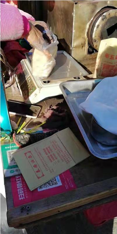 重度抑郁症患者高霞第一天挑战：独自出门展示