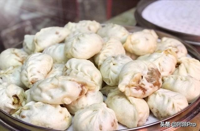 哈尔滨一天卖1万多个的包子,哈尔滨包子店一周开一天