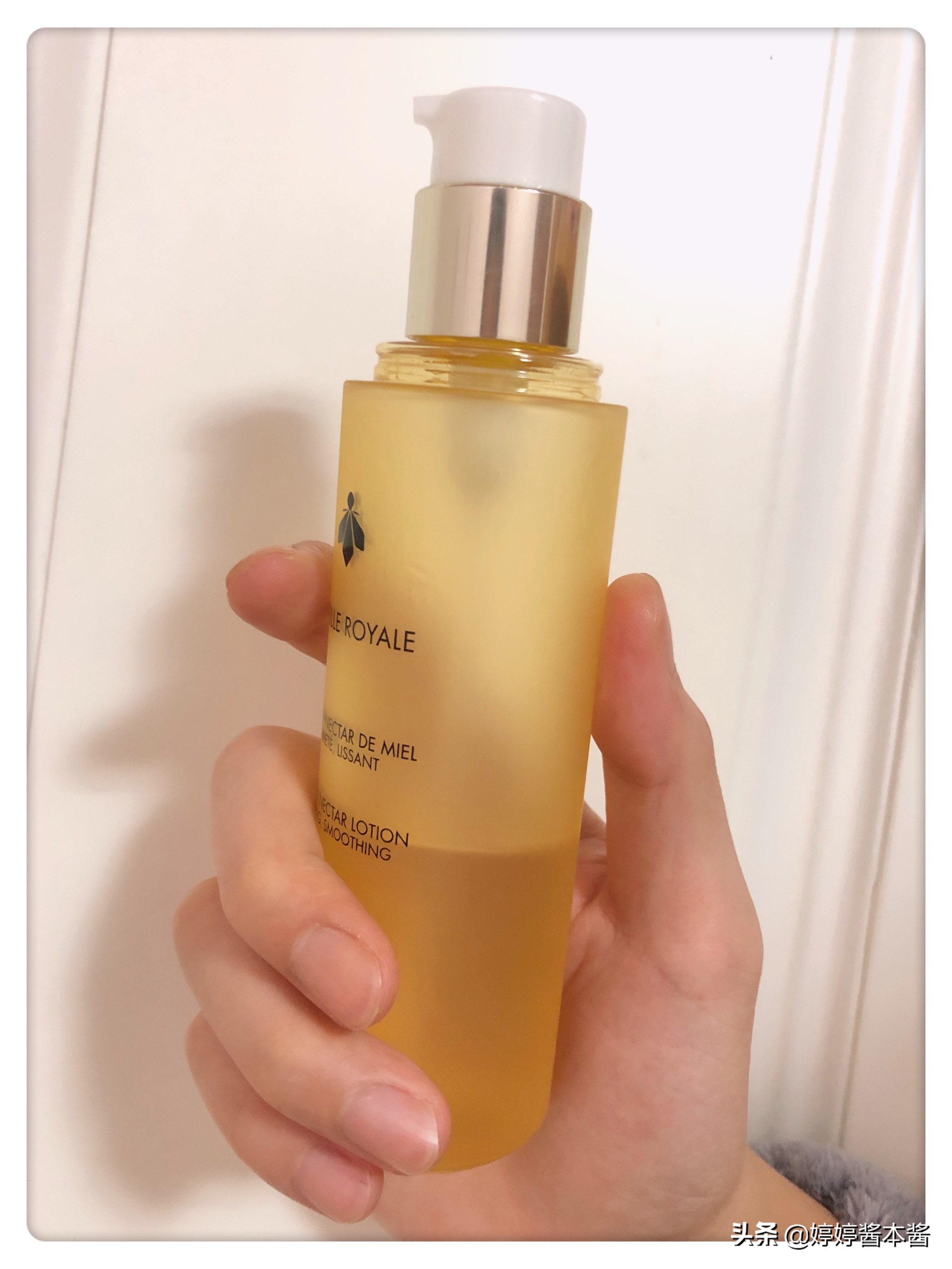 娇兰帝皇蜂姿柔肤水,25岁以上女生的抗初老护肤水的首选