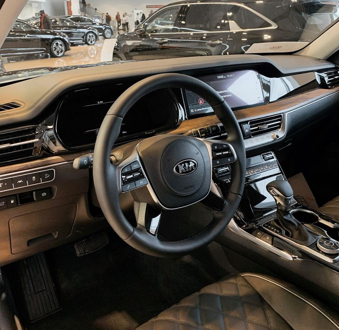 越野性能媲美丰田霸道，新款起亚霸锐实车，搭3.0T+全时四驱