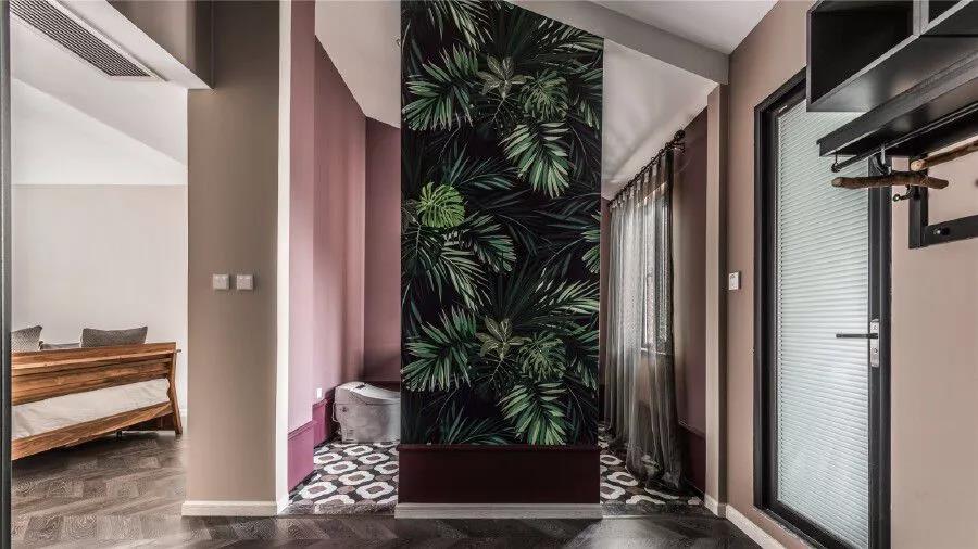 330㎡跃层,还附带阁楼,难怪朋友说像别墅,太大气了!尤其客厅