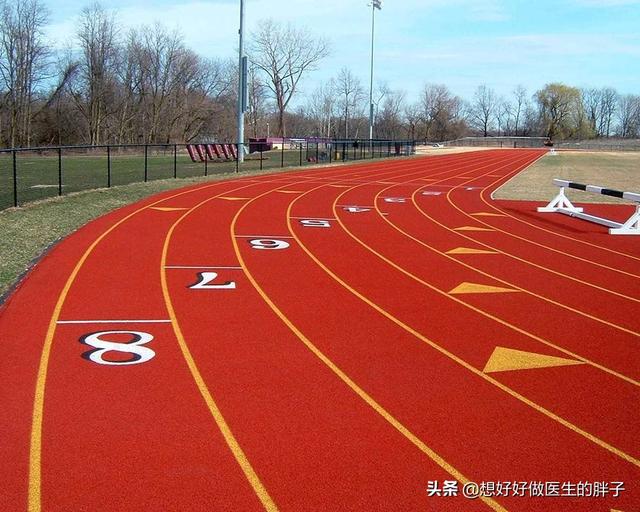 膝盖半月板撕裂还可以跑步吗,半月板撕裂未触及关节面能自愈吗