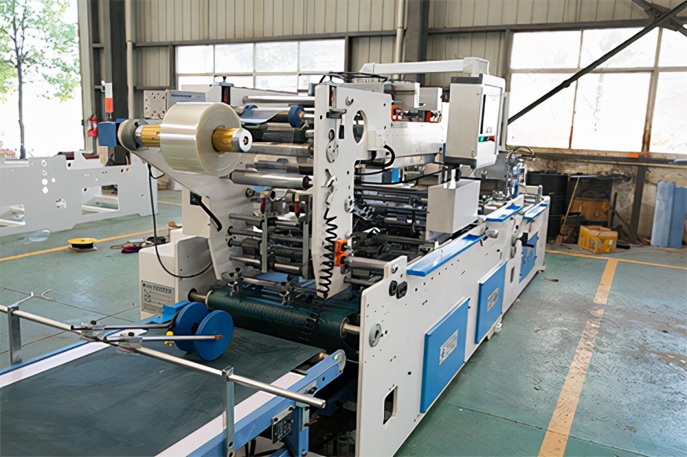 安庆永华贴窗机,安庆永华包装贴窗机